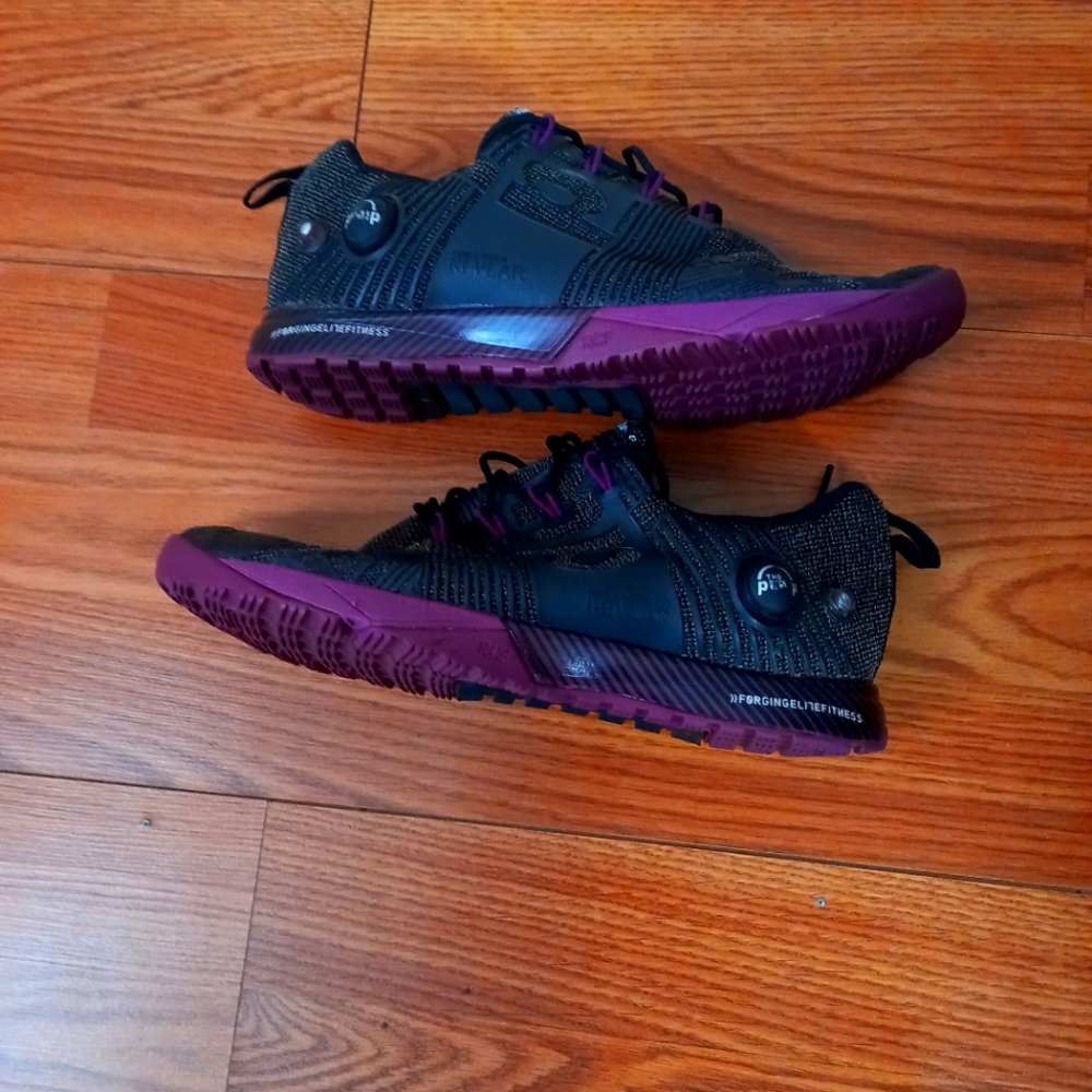 Women's reebok cossfit sneakers
